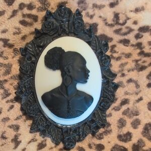 Black and Cream Cameo Brooch